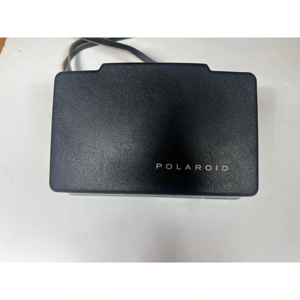 Polaroid‎ Automatic 100 Land Camera 3000 Film Speed Vintage Flashbulbs Case